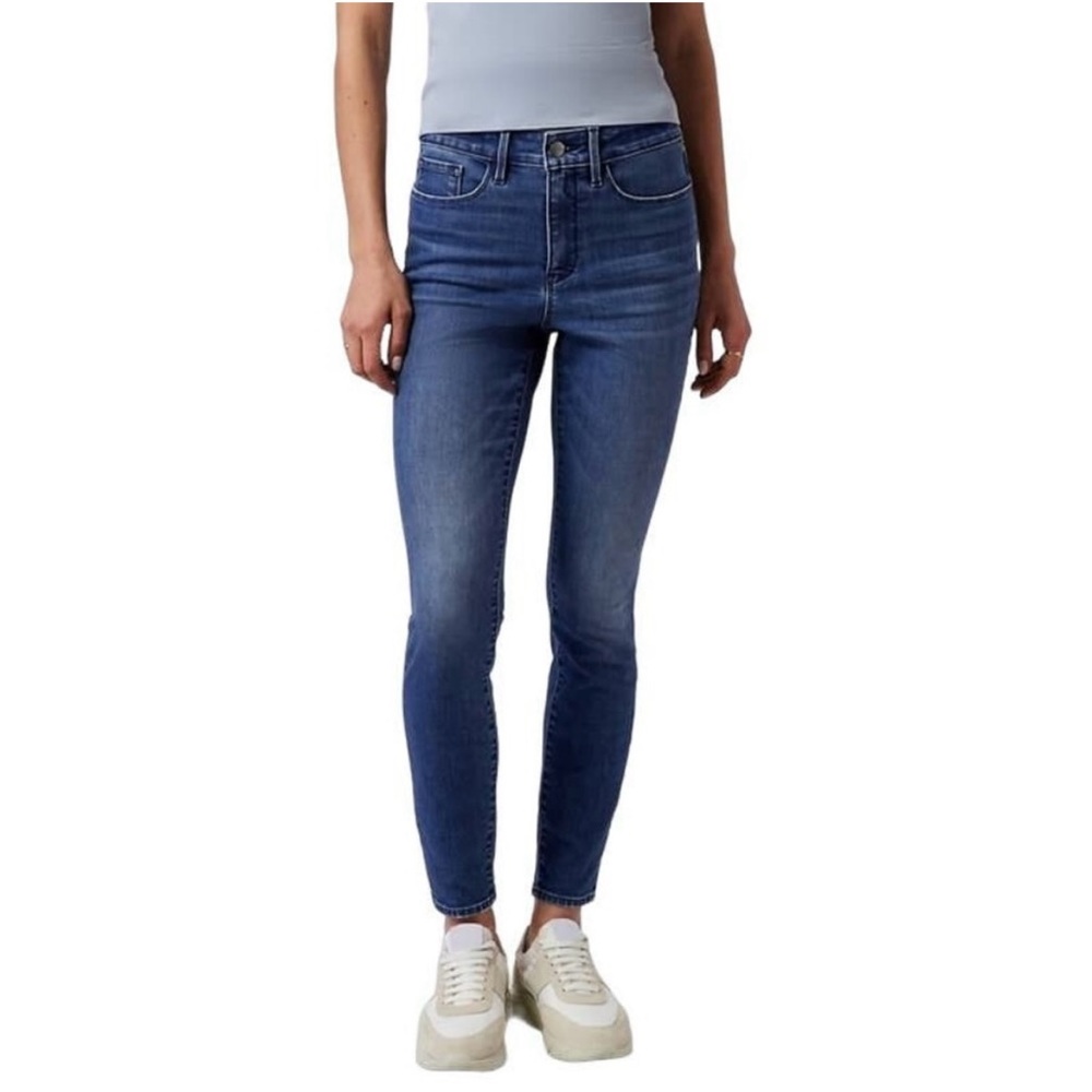 Athleta Women's Skinny Jeans in Medium Blue Wash